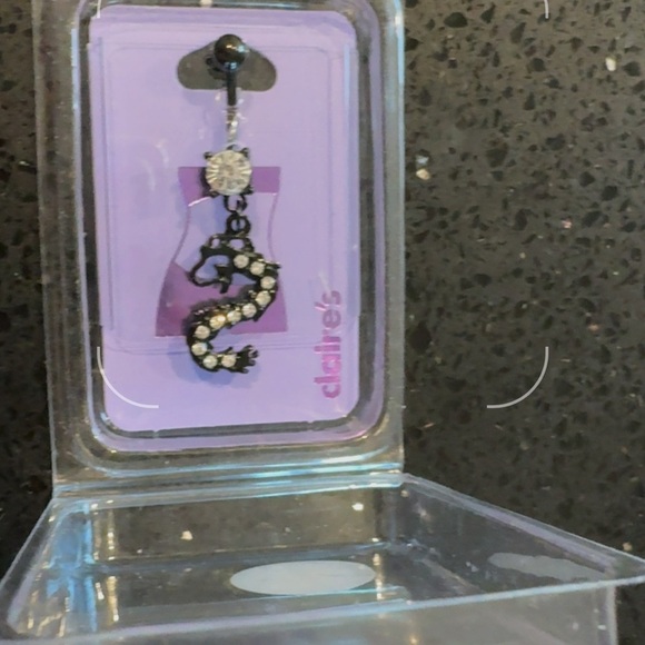 Claire's Black Dragon and Purple Crystal piercings,is only for use in belly - Picture 2 of 4